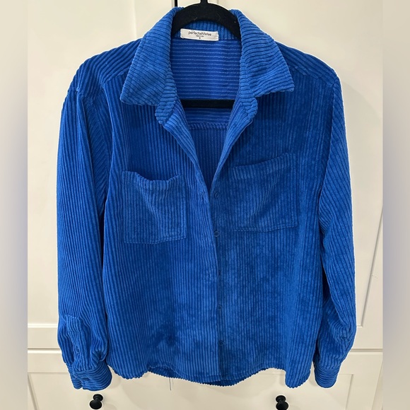 Perfectwhitetee button down S - Picture 1 of 4